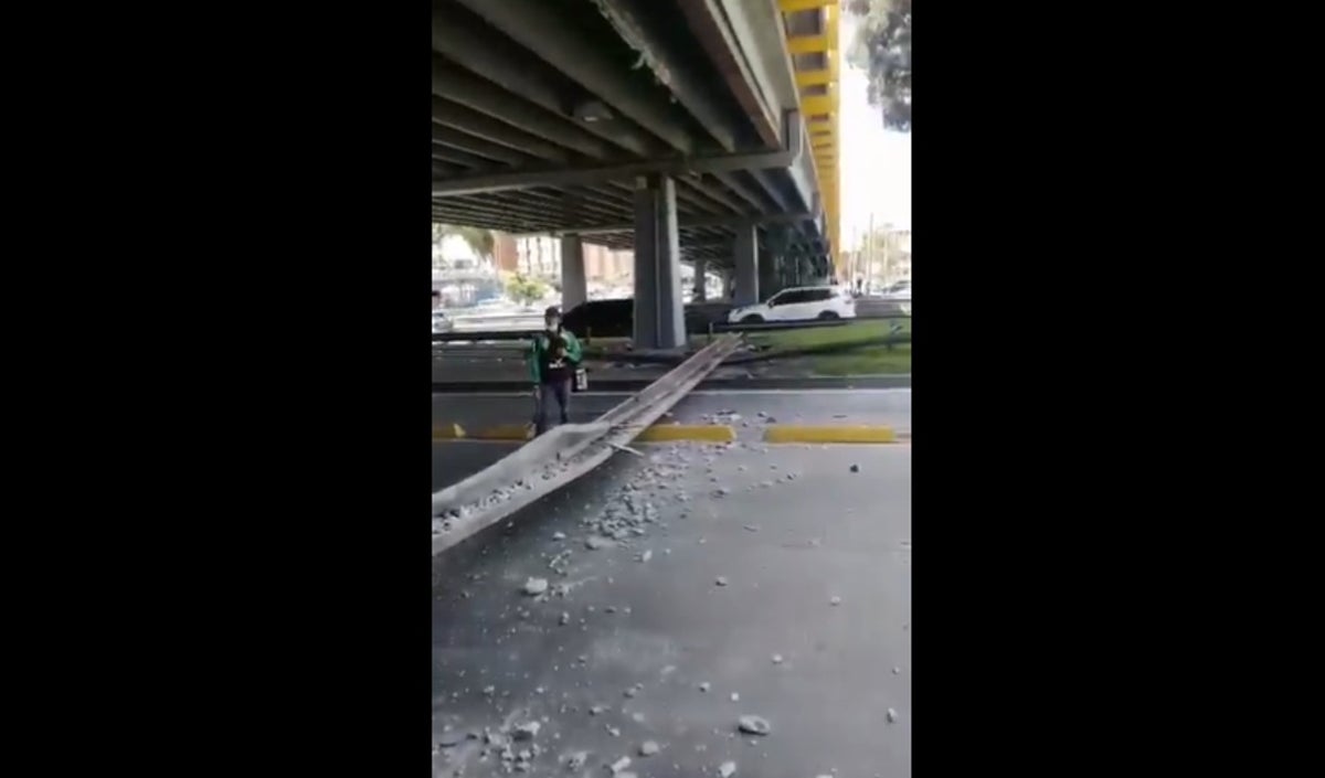 Puente de Autopista Norte con Calle 116