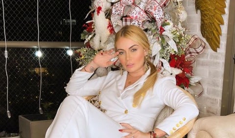 Sara Uribe