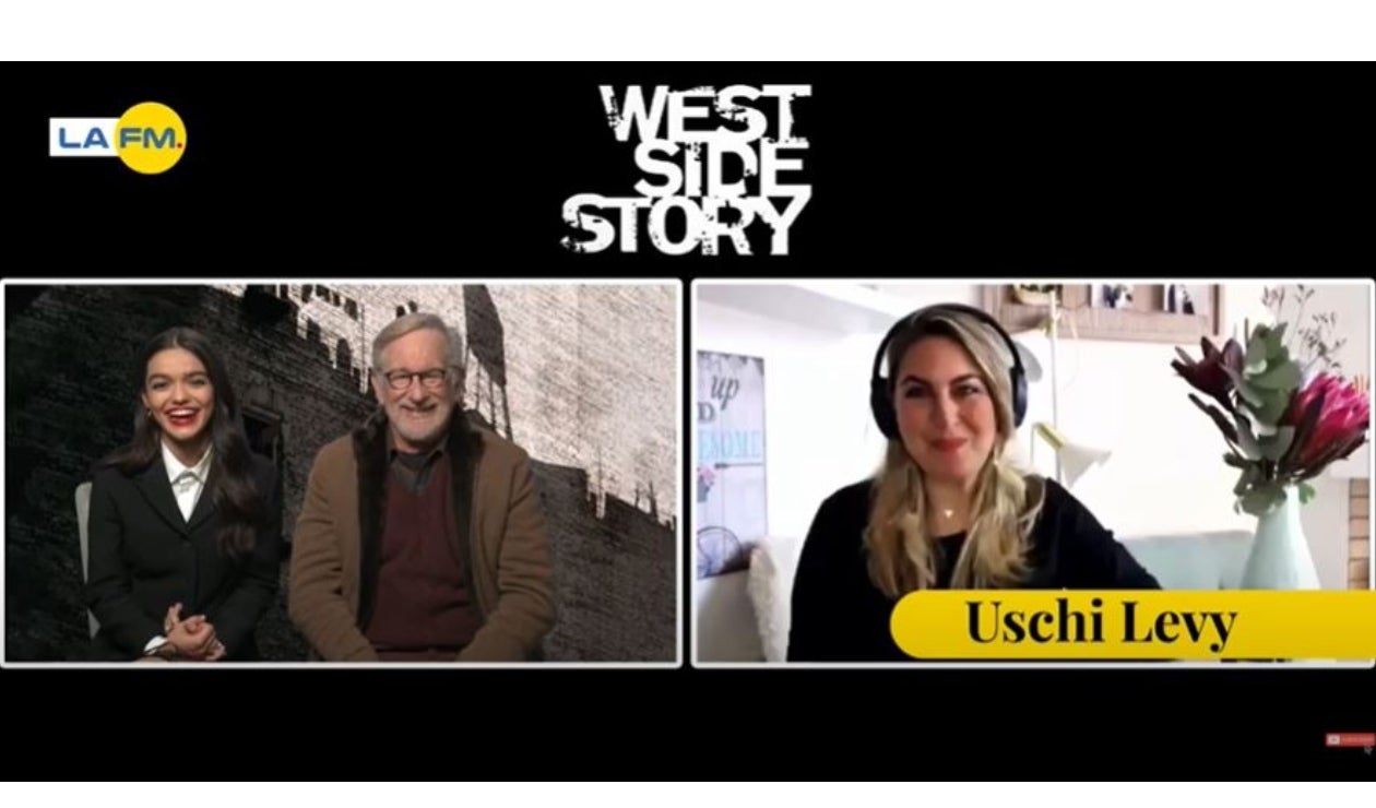 Steven Spielberg y Rachel Zegler en entrevista con La FM