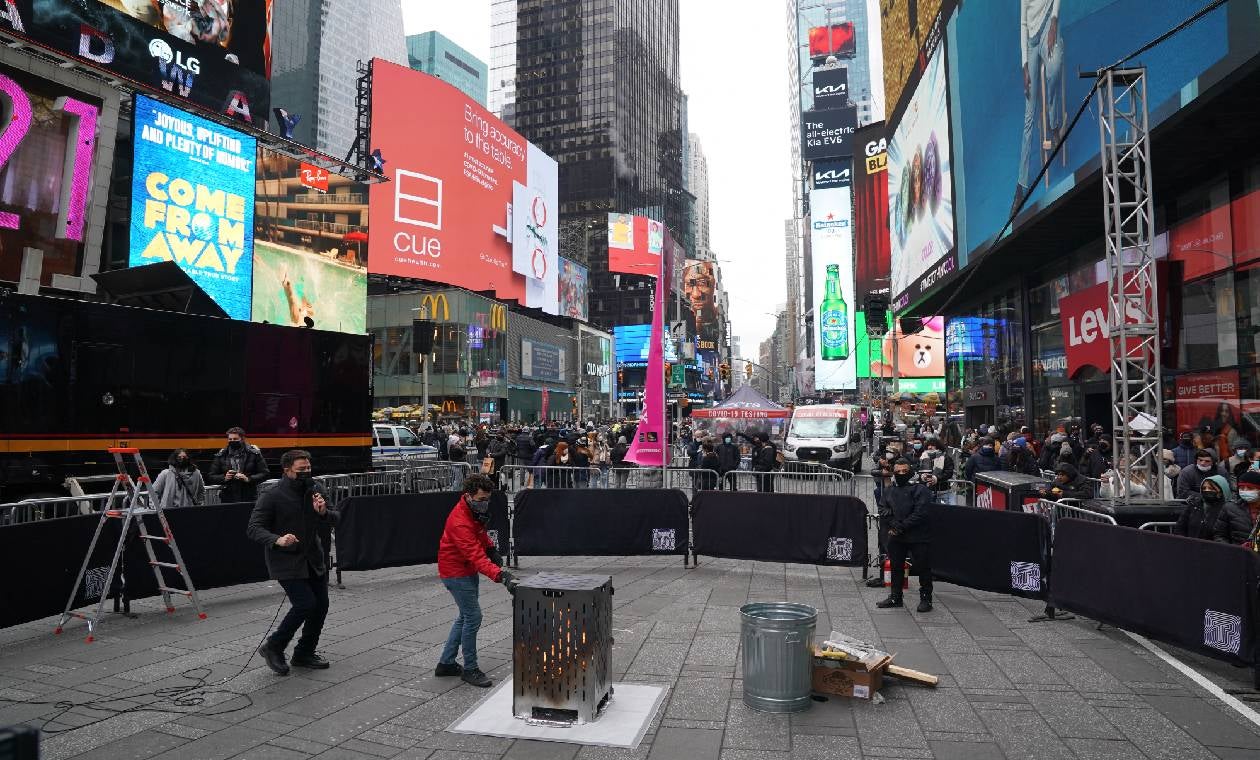 Times Square se prepara para Año Nuevo