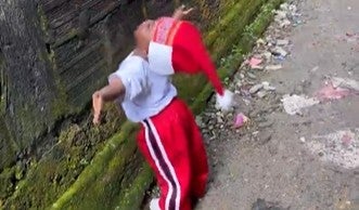 Yanfri enternece las redes con un video suyo rezando