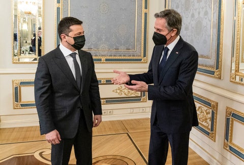 Antony Blinken y Volodimir Zelensky