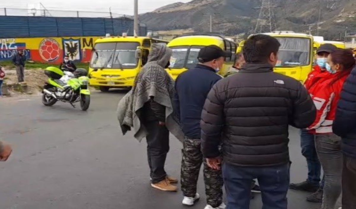 Conductores bloquean vías de Usme