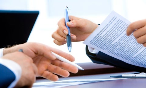 Empleo: Busca asesores y solo piden bachillerato