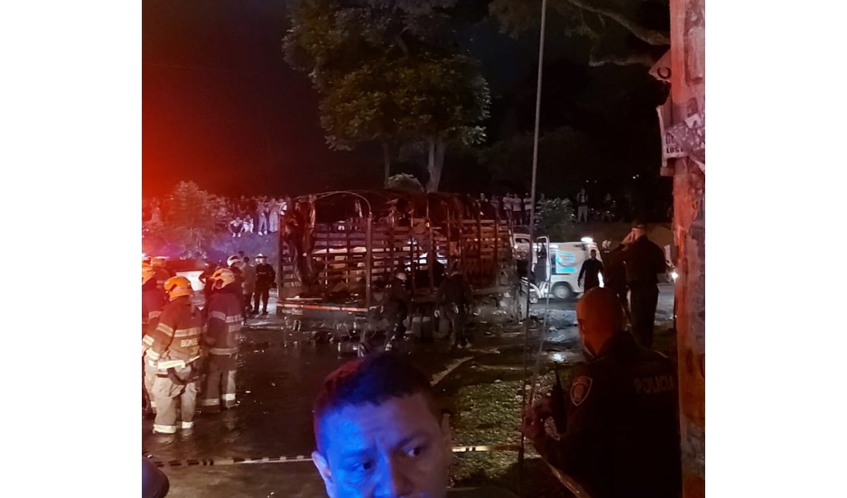 Atentado contra el Esmad en Cali dejó 13 heridos.
