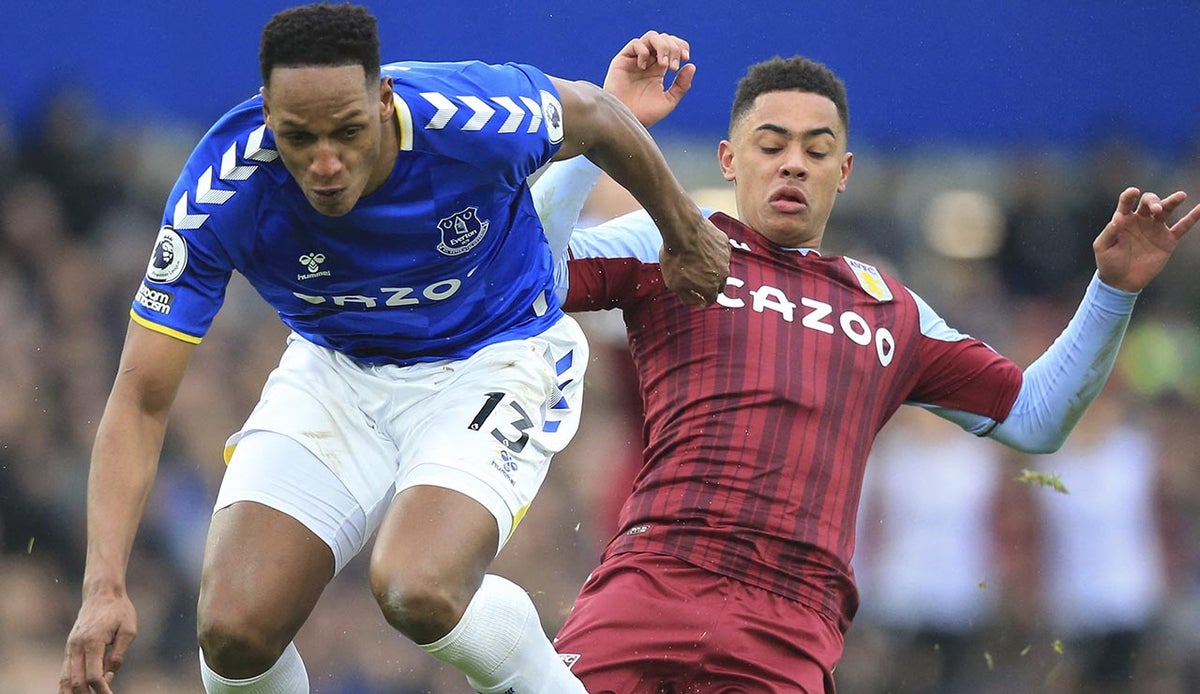 Yerry Mina, central del Everton