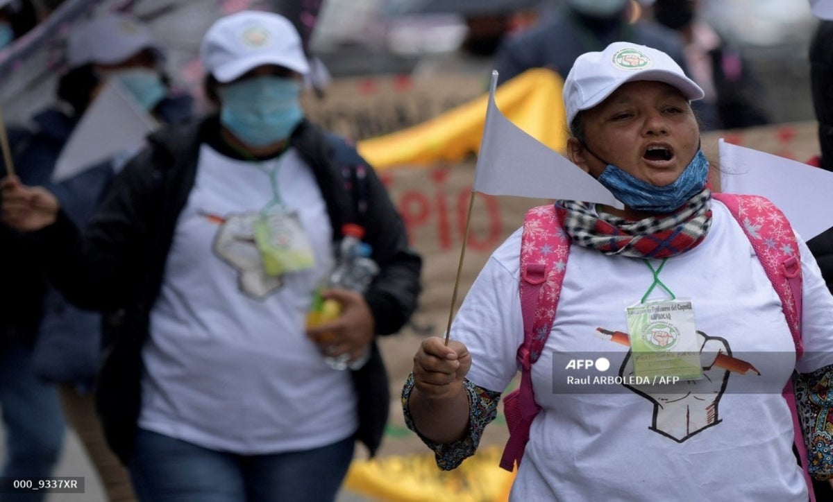 Docentes marchan para protestar contra el inicio de clases en colegios| Febrero 2021