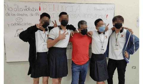 A alumnas de colegio les dijeron que si las violaban era por lo corto de sus faldas