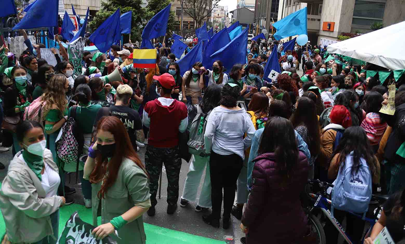 Aborto en Colombia: Despenalización discutida por Corte Constitucional