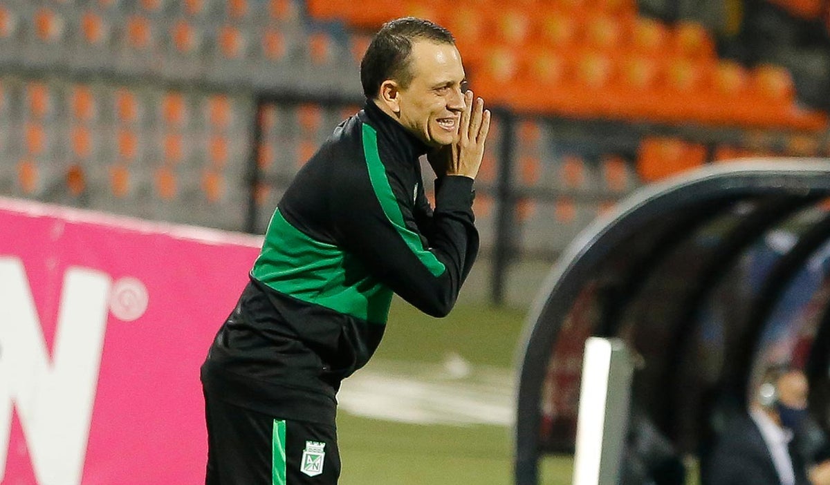 Alejandro Restrepo, técnico del Atlético Nacional