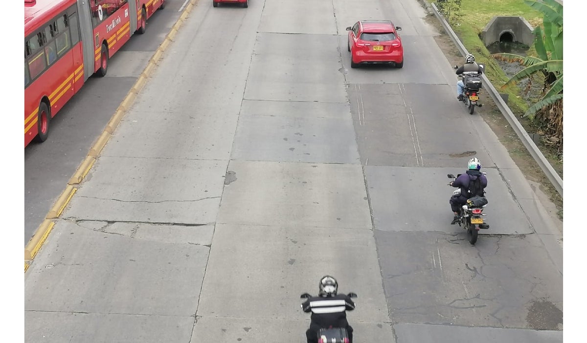 Autopista Norte en la calle 127