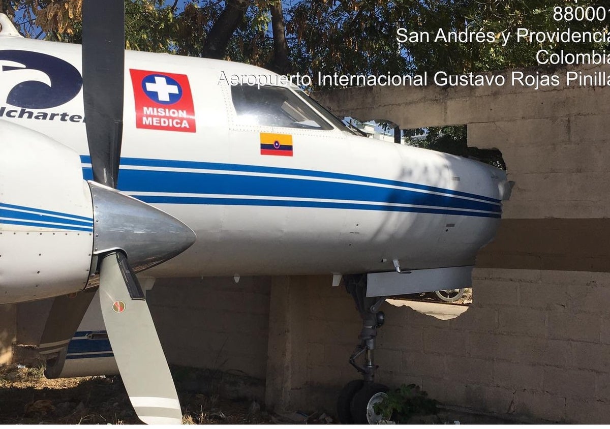 Avión ambulancia accidentado en San Andrés