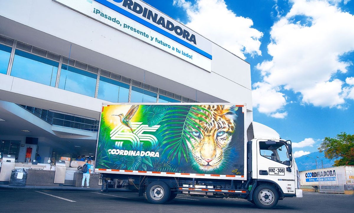 Coordinadora 55 años construyendo, soñando y evolucionando, contigo