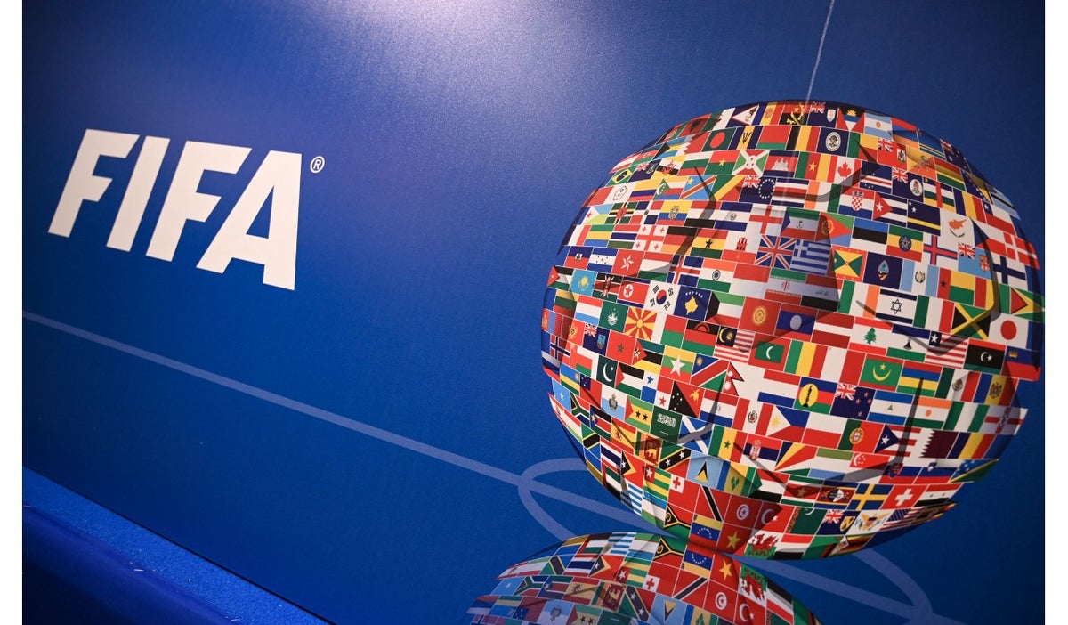 Logo de la FIFA en rueda de prensa