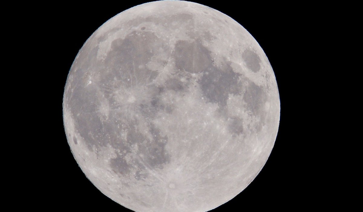 Luna