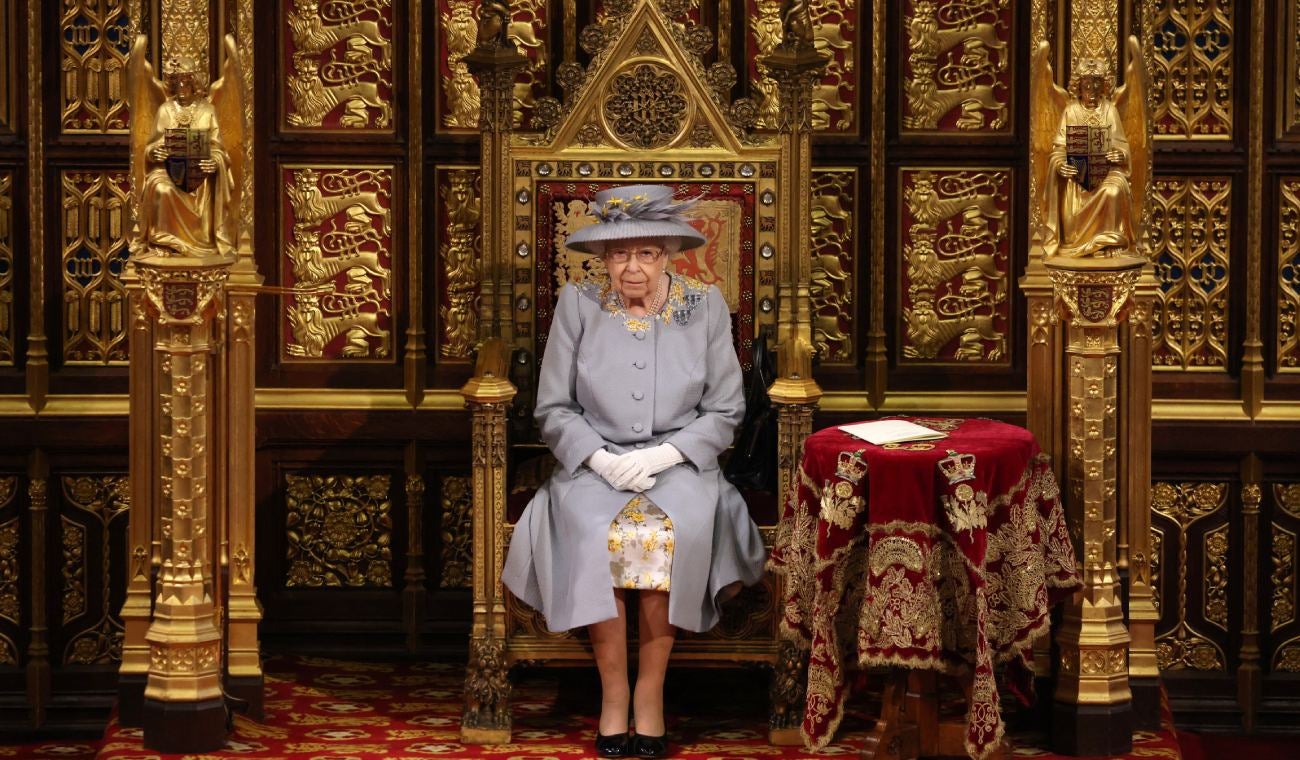 Reina Isabel tiene coronavirus y preocupa a Reino Unido