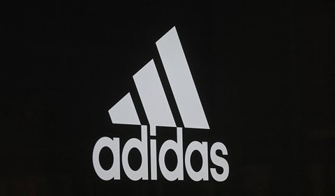 Adidas suspende patrocinio a selección de futbol de Rusia