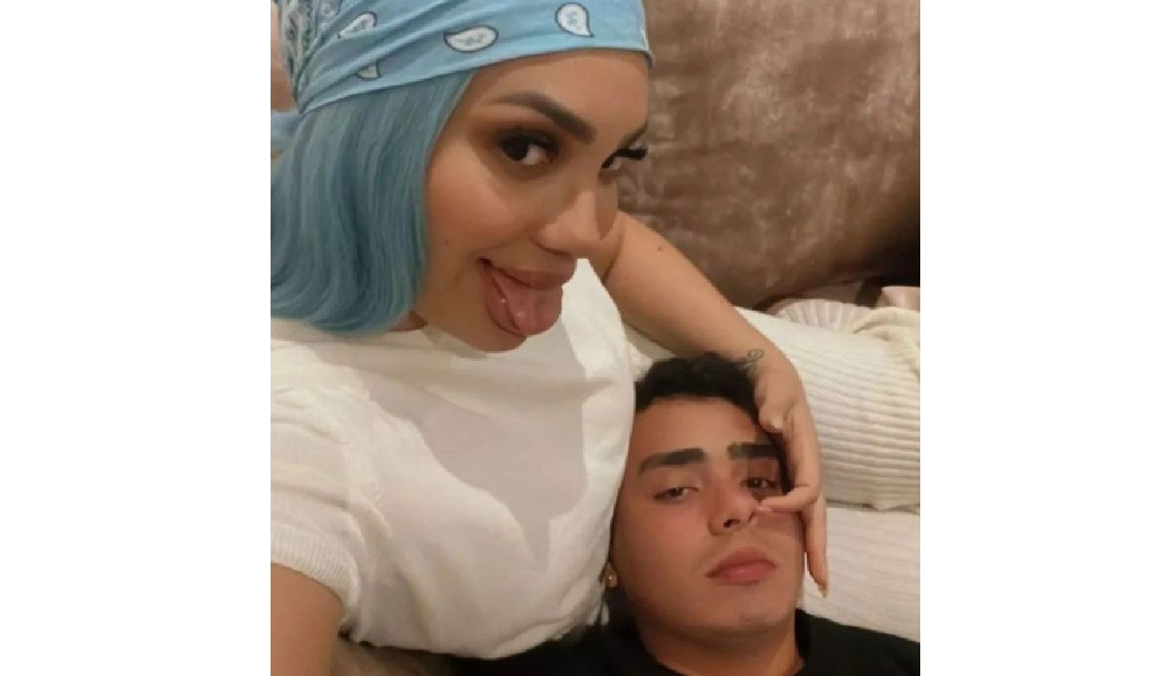 Andrea Valdiri y Felipe Saruma