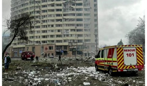 Bombardeo de Rusia en Chernigov, en Ucrania