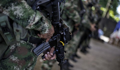 Militares