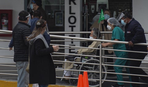 Alberto Fujimori al ser hospitalizado en octubre 4 de 2021.