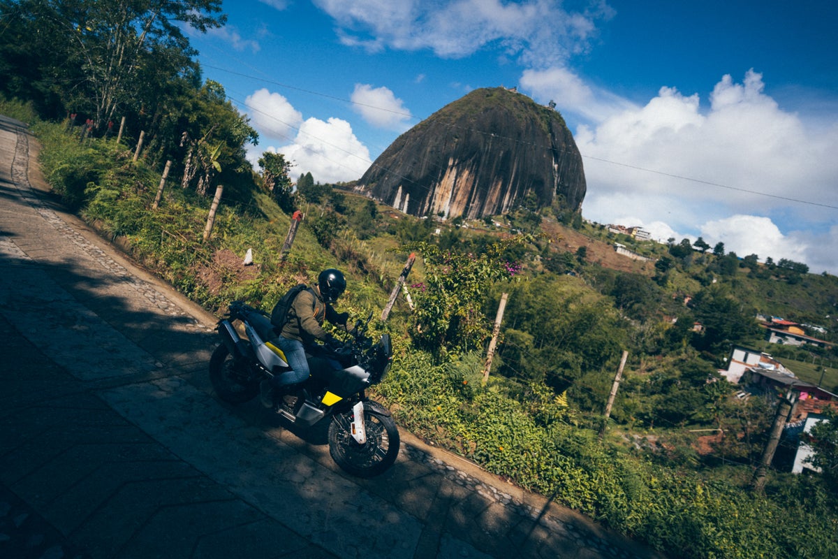 Guatapé, el lugar perfecto para poner a prueba la resistencia de las motocicletas