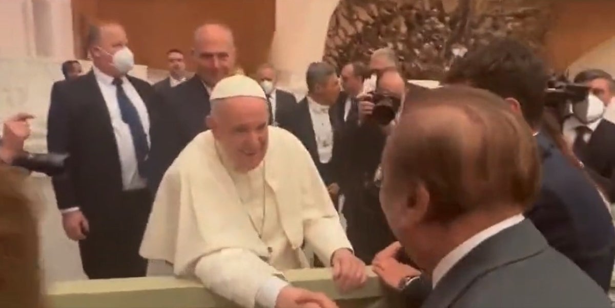 Rodolfo Hernández ya recibió la bendición del Papa Francisco en El Vaticano