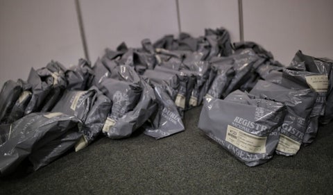 En bolsas fueron guardados los votos de las elecciones de Congreso 2022