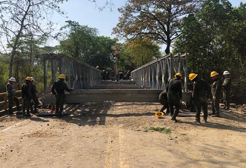 Puente militar