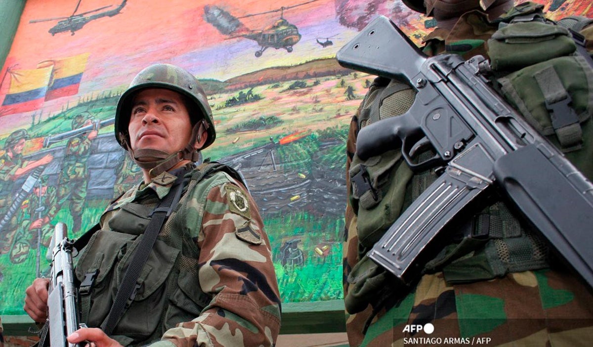Militares ecuatorianos