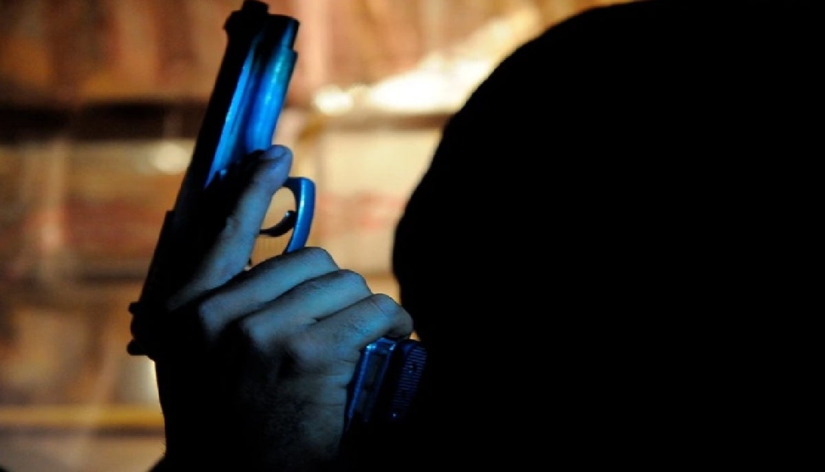 Asesinato con arma de fuego
