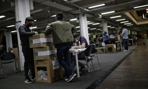 Elecciones 2022: Cuánto debe sacar un candidato presidencial para ganar en primera vuelta