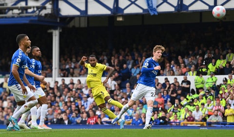 Everton cayó derrotado ante Brentford