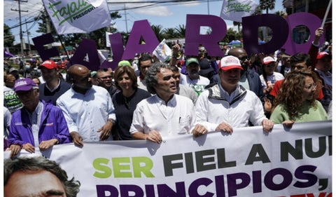 Sergio Fajardo en campaña presidencial 2022