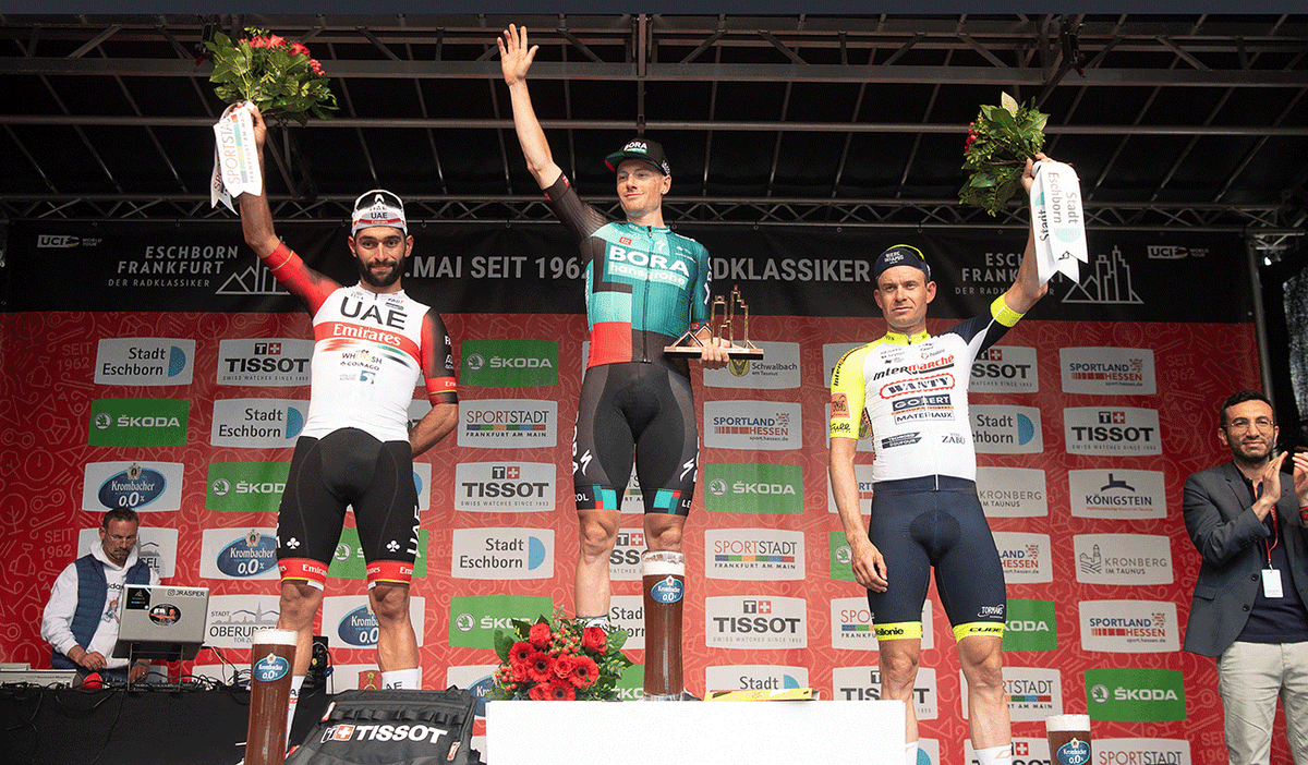 Giro de Italia 2022 podio etapa 11