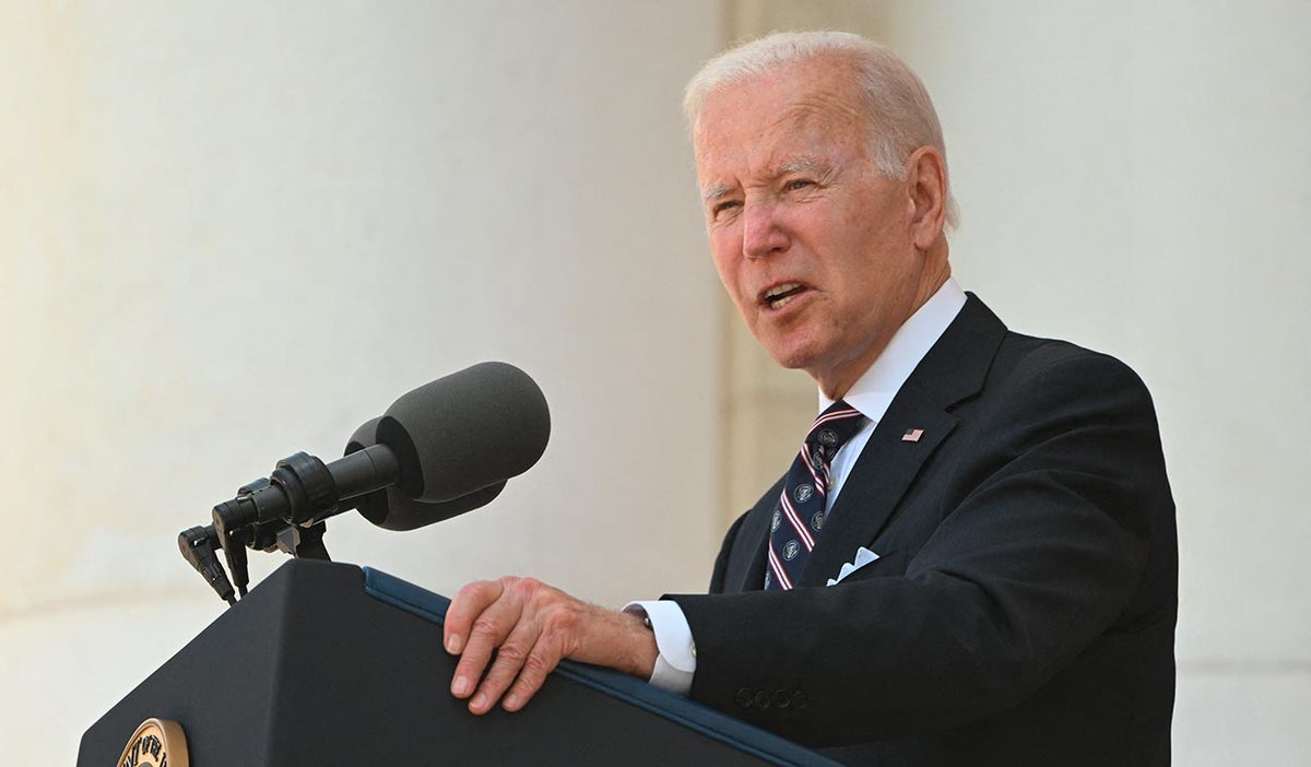 Joe Biden dice que trabajará en la regulación del uso de armas en EE.UU.