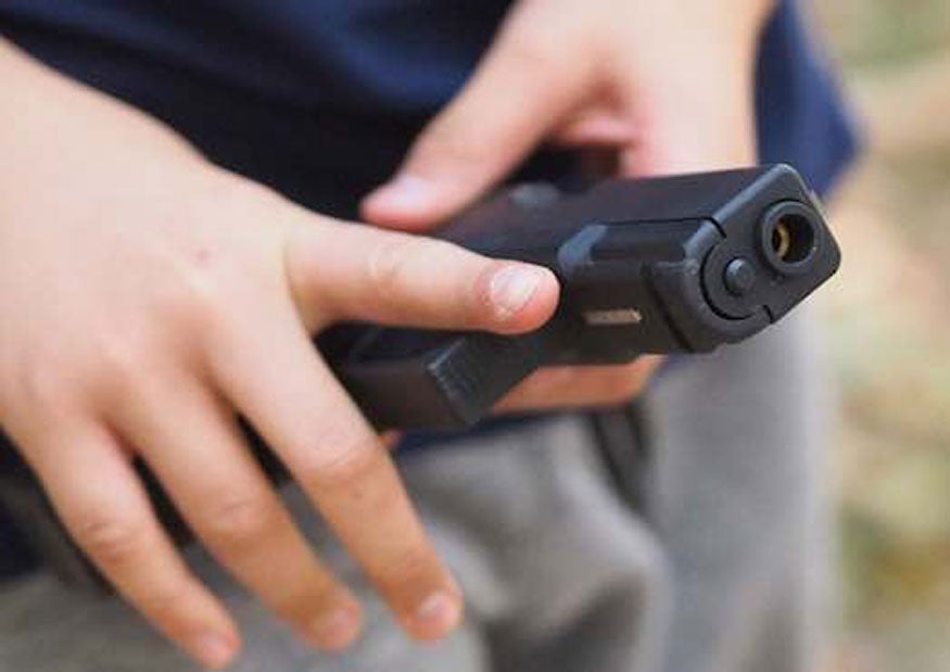 Menor tenía pistola en colegio público de Cartagena