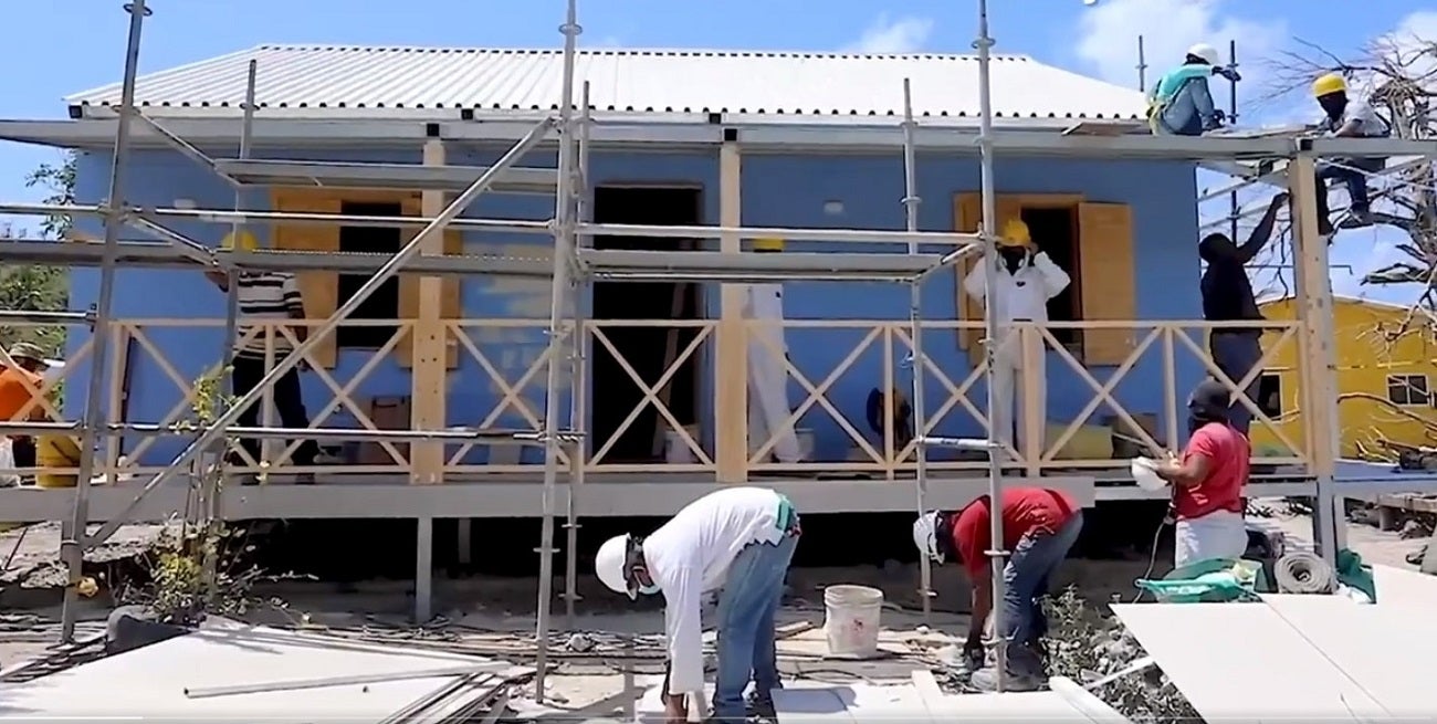 Reconstrucción de Providencia / Viviendas