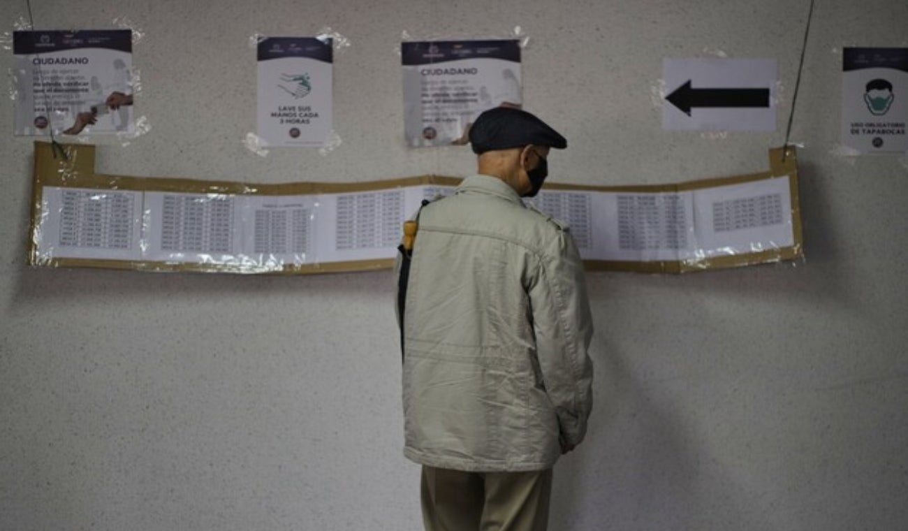 Puestos de votación en centro comercial Unicentro, en Bogotá