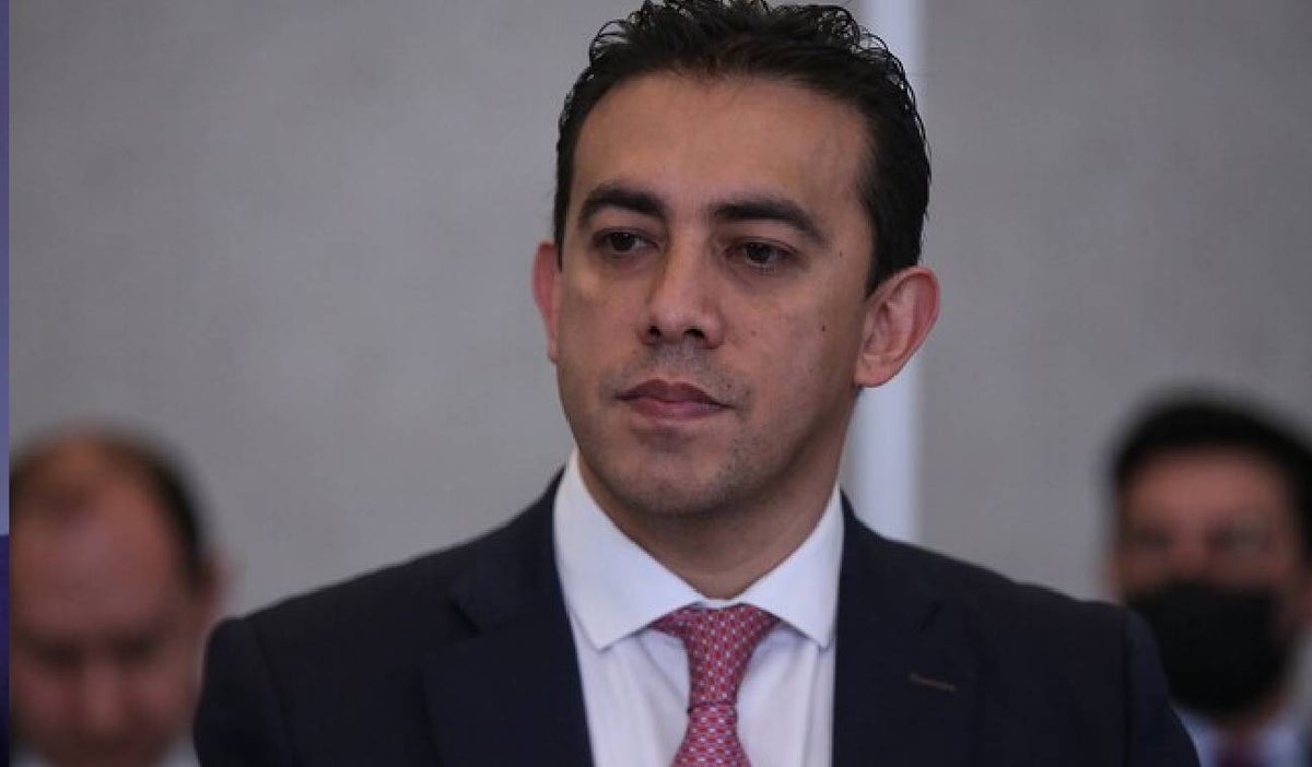 Registrador Alexander Vega
