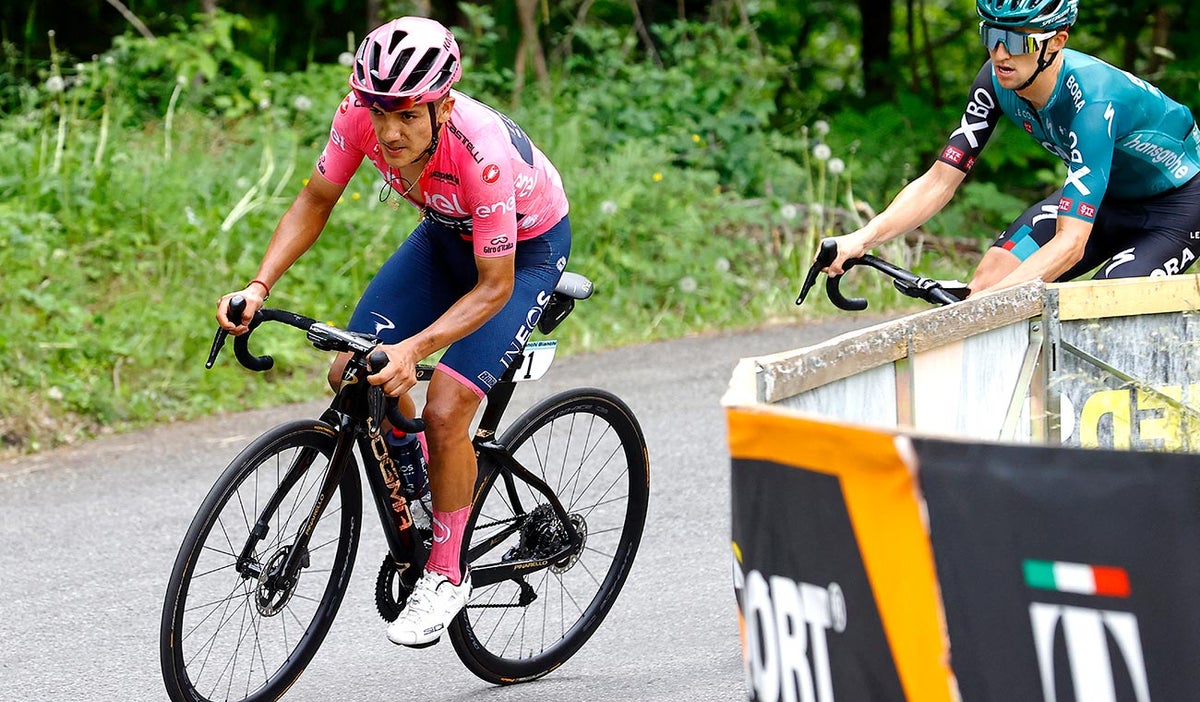Richard Carapaz en el Giro de Italia 2022