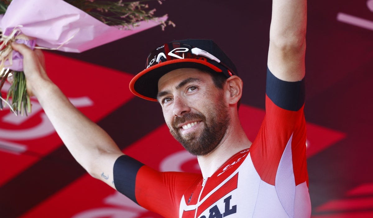 Thomas de Gendt celebra al ganar la etapa 8 del Giro de Italia 2022