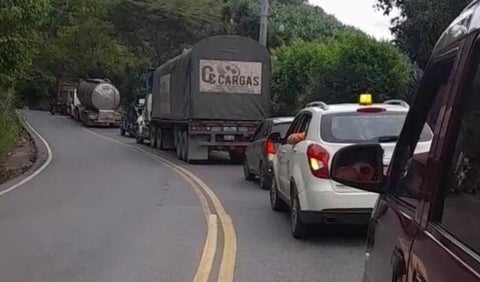 Vía Ibagué - Cajamarca