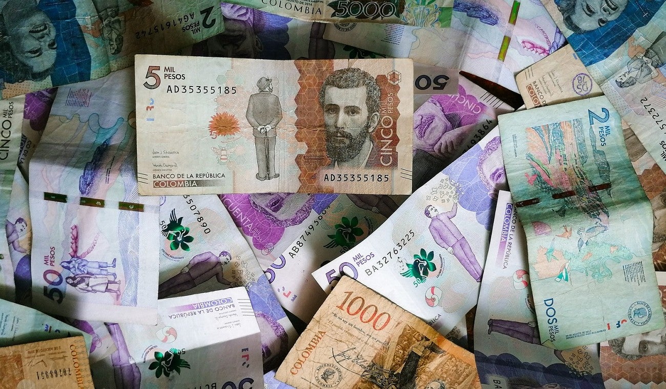Dinero Colombia