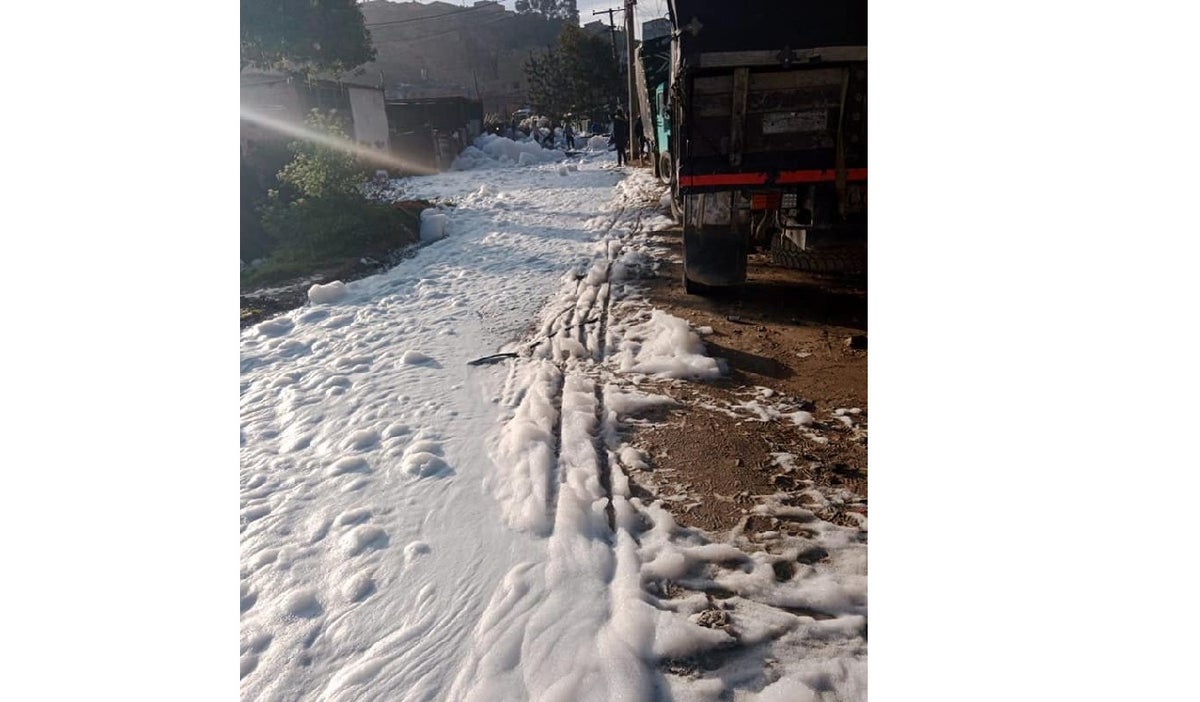 ESPUMA CONTAMINANTE EN SOACHA