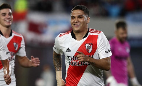 Juan Fernando Quintero, juagando con River Plate