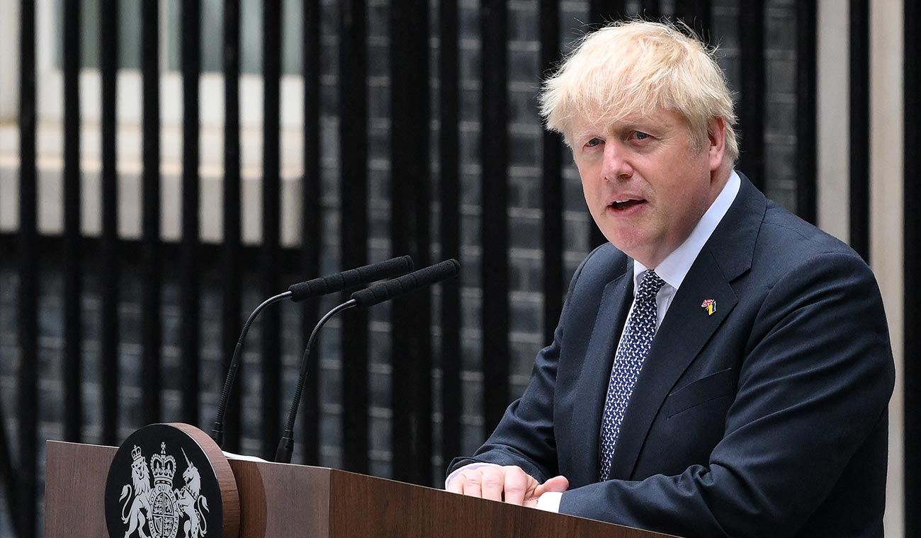 Boris Johnson dimitió como líder del Partido Comunista Británico
