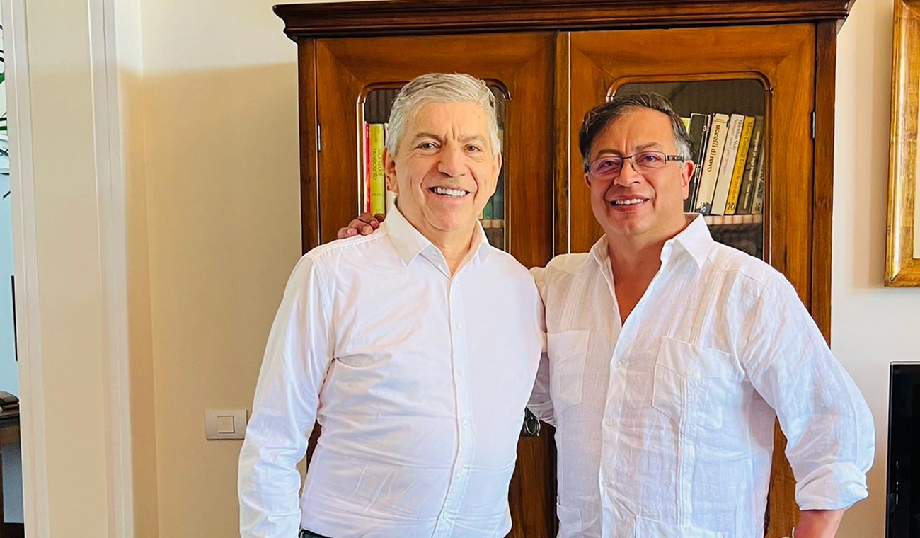 Reunión de César Gaviria y Gustavo Petro en Italia