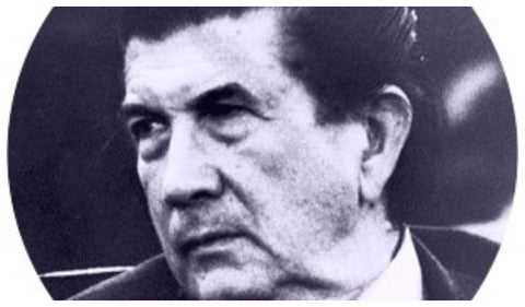 Quién fue el congresista que creó los puentes festivos en Colombia