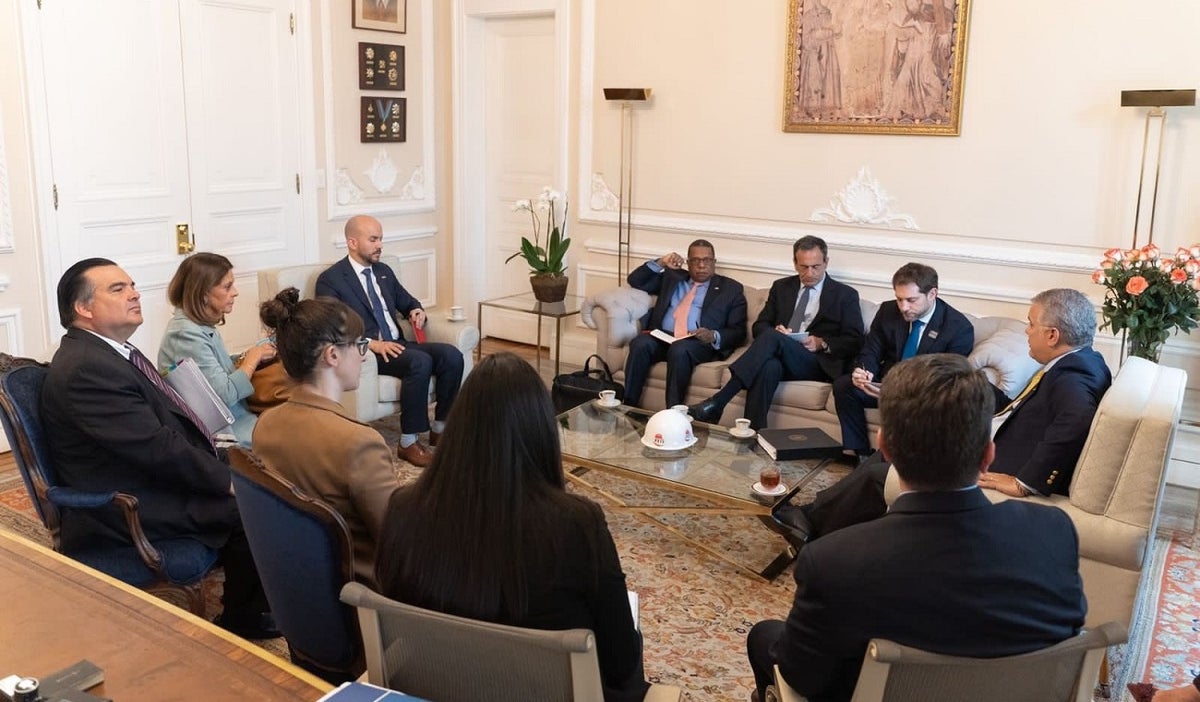 reunión entre Gobierno y delegados de Biden